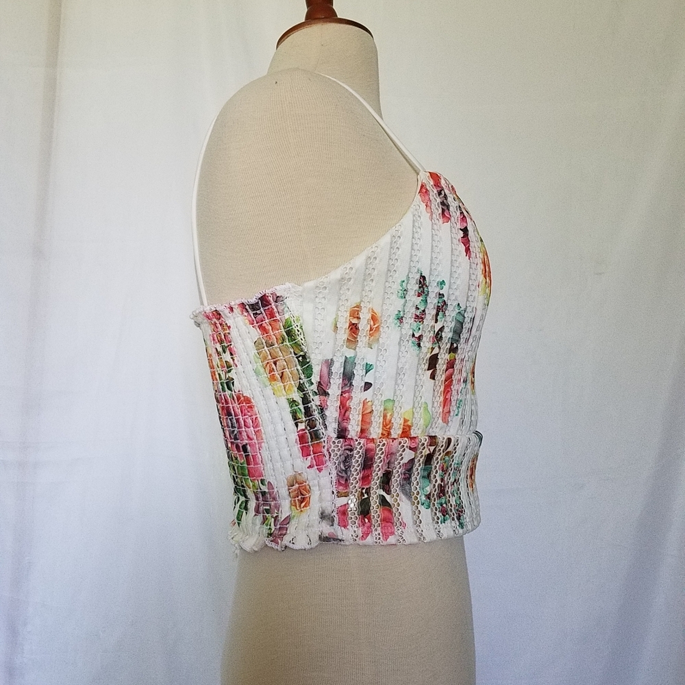 White Floral Print Crop Top - Picture 3 of 7